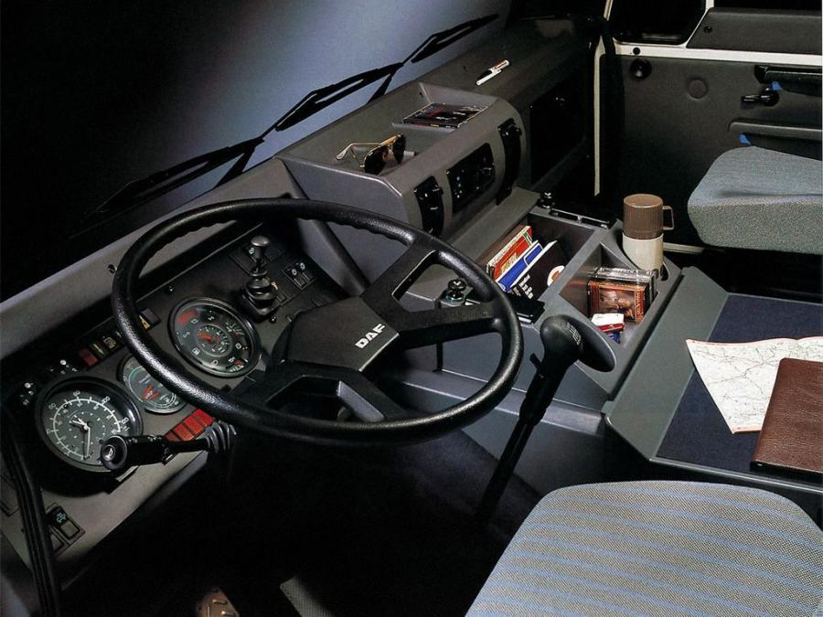  DAF FT3300 1982 года  (фото 2 из 2)